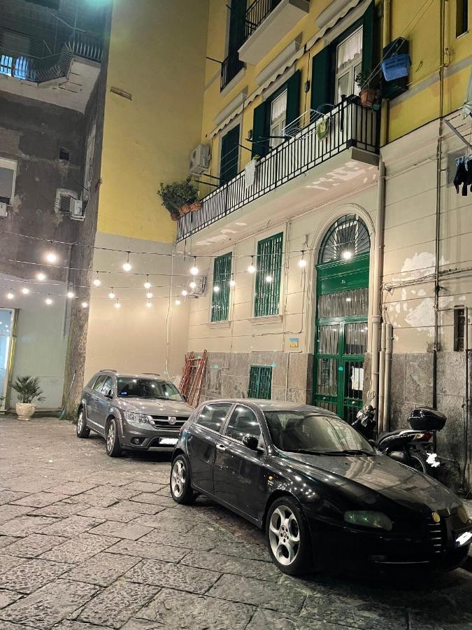 Home Sweet Home Inizio Di Spacca Napoli Экстерьер фото