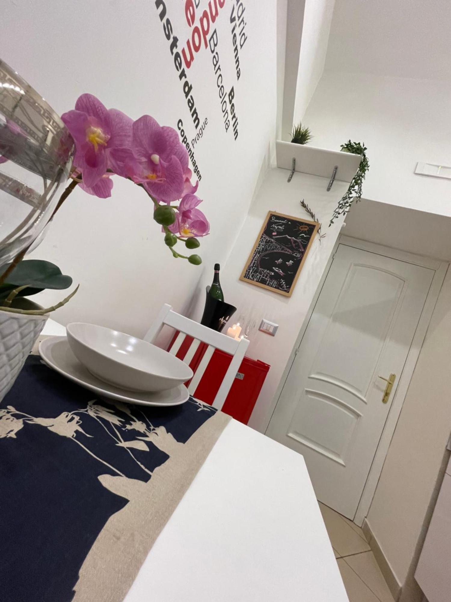 Home Sweet Home Inizio Di Spacca Napoli Экстерьер фото
